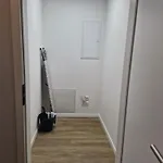 Apartamento Neubau Mit Küche, Netflix In Der Nähe Von Aachen *