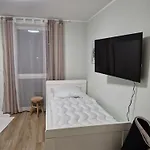 Neubau Mit Kueche, Tv In Der Naehe Von Aachen Appartamento Alsdorf