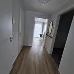 Neubau Mit Küche, Netflix In Der Nähe Von Aachen