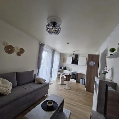 アパート Neubau Mit Kueche, Tv In Der Naehe Von Aachen