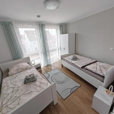 Neubau Mit Kueche, Tv In Der Naehe Von Aachen アパート *