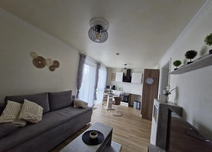 Appartement Neubau Mit Kueche, Tv In Der Naehe Von Aachen