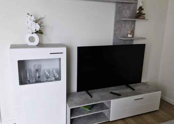 Appartement Neubau Mit Kueche, Tv In Der Naehe Von Aachen Alsdorf