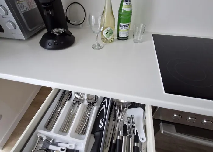 Appartement Neubau Mit Kueche, Tv In Der Naehe Von Aachen